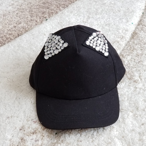 NWT STUDDED CAT EAR CAP MUDD - Picture 2 of 5
